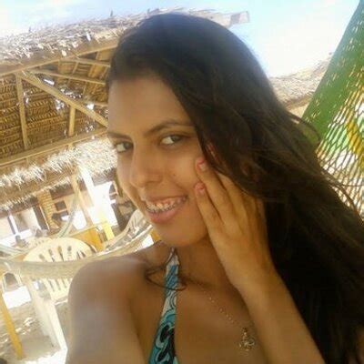 Hot Sexy Jessica Arantes Bikini Pics