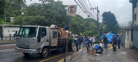 Por Mais De 2 Meses Avenida Raja Gabaglia Em BH Foi Ocupada Por