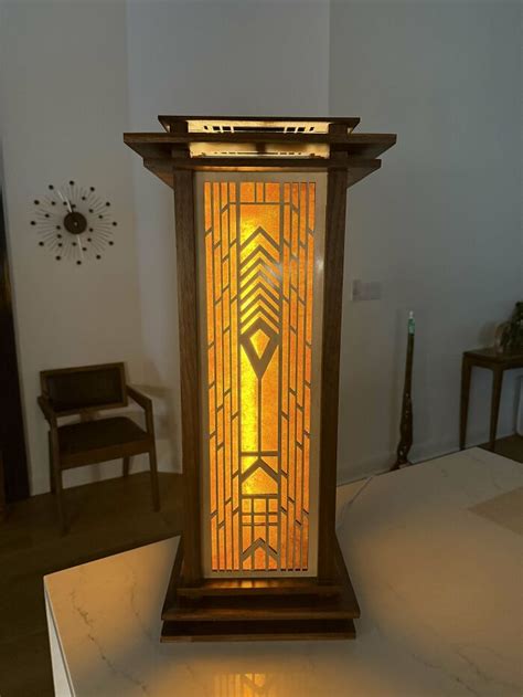 50 Times People Turned Pieces Of Wood Into Masterpieces With Their Bare ...