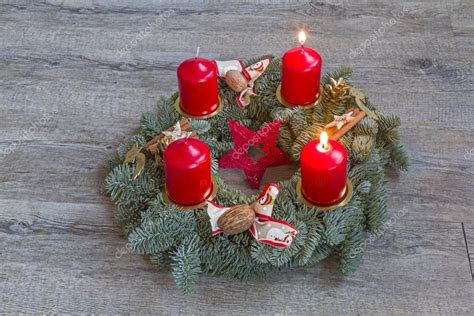 Advent wreath Stock Photo by ©Tinieder 77484508