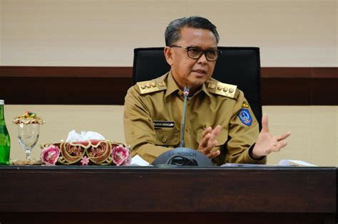 Gubernur Sulsel Minta Bkd Hentikan Penerimaan Honorer Ritmee Co Id