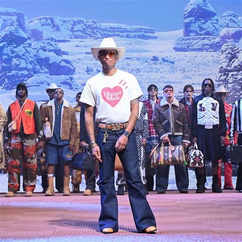 Pharrell Williams Puts A Western Spin On Louis Vuittons Fall 2024 Mens Collection Abc News