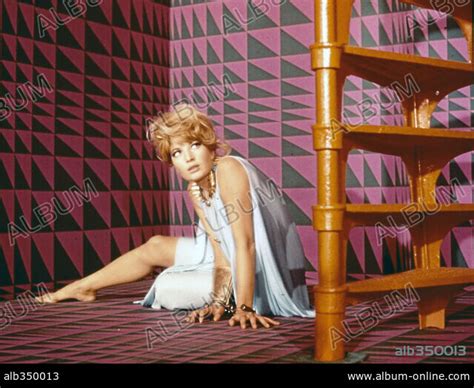 MONICA VITTI In MODESTY BLAISE 1966 Directed By JOSEPH LOSEY