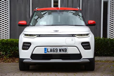 Kia Soul Ev Living With Review Greencarguide Co Uk