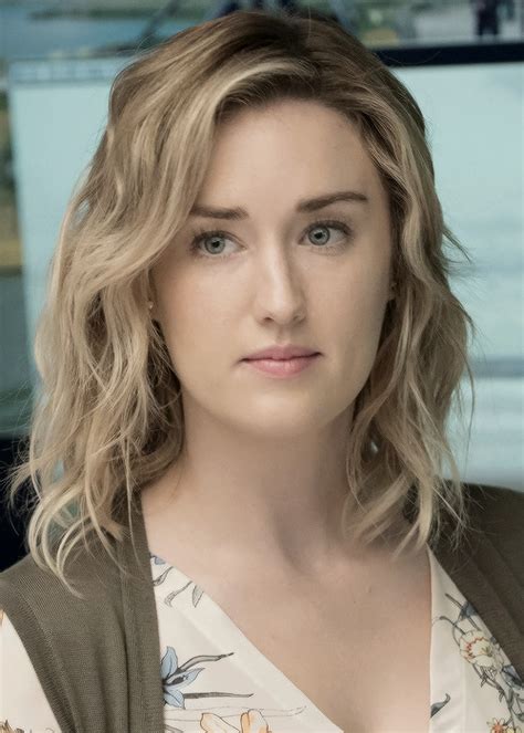 Ashley Johnson Hot