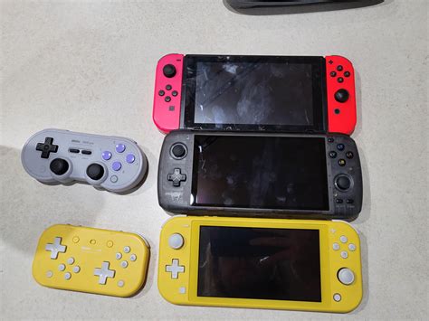 Odin Lite Size Comparison : r/OdinHandheld