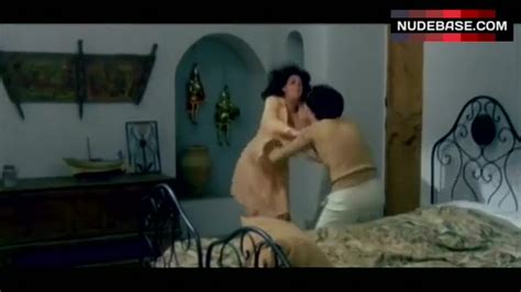 Edwige Fenech Shows Nude Tits L Insegnante Nudebase