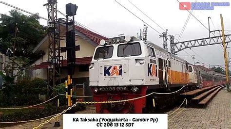 Kereta Kelas Mewah Muncul Juga Kompilasi Hunting Kereta Api Ngebut Di