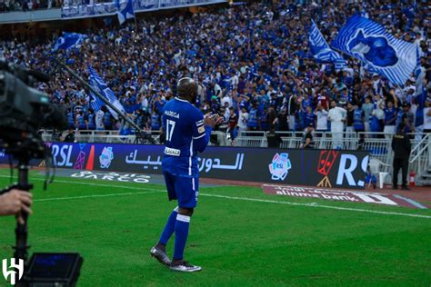 نادي الهلال السعودي On Twitter 🔝 هُنـا الهلال حيث الفرح 💙