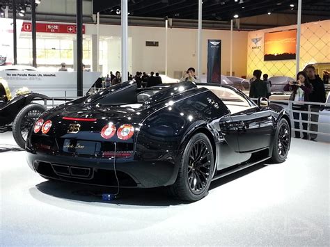 Bugatti Veyron Grand Sport Vitesse Black Bess Beijing Live