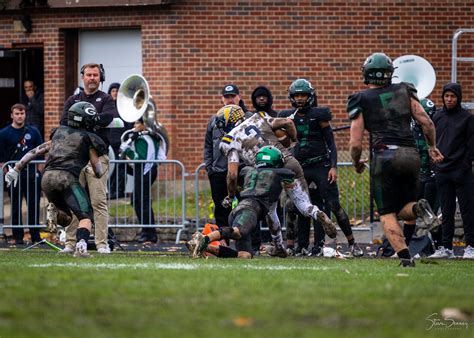 Glenbard West - 2022 Varsity Football - 221105 - Steve Seaney