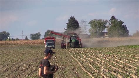 Sugar Beet Harvesting Saginaw Michigan Youtube