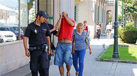 El Detenido Por Acuchillar A Su Mujer En Marín También Agredió A Su Hija