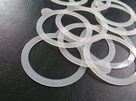 White Round Silicone Rubber Gasket For Industrial Thickness 1 6 Mm