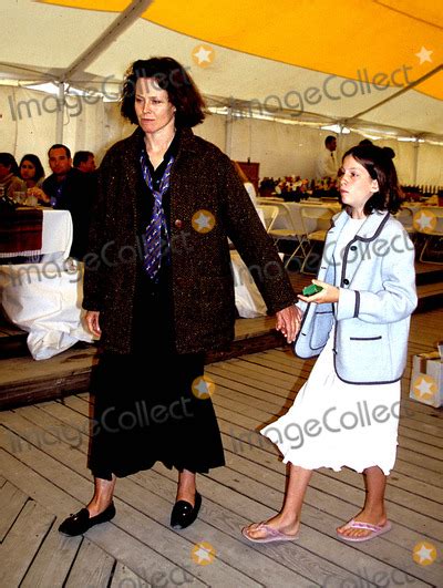 Photos and Pictures - Sigourney Weaver_daughter K26012rhart Sd0901 ...