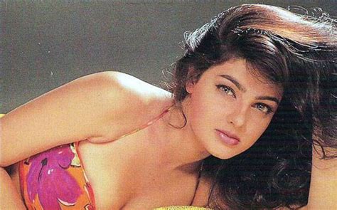 Mamta Kulkarni S Husband Vicky Goswami Wanted In Drug Bust India Today