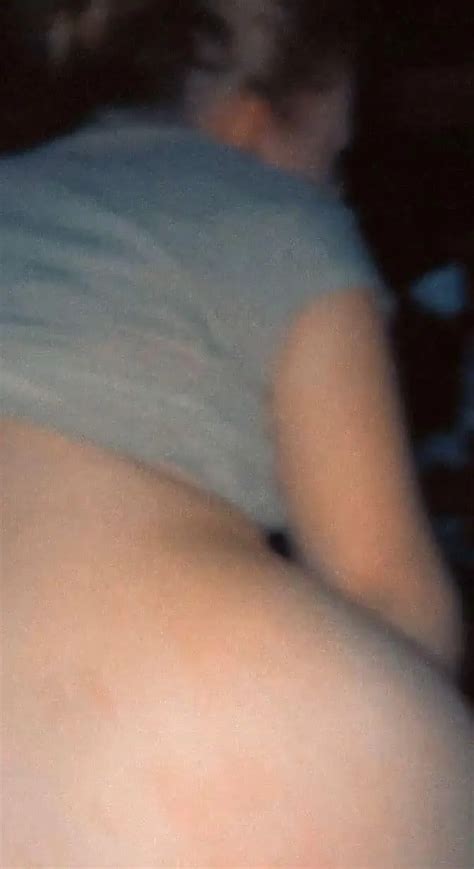 Je La Prend Dans La Voiture Balance Ta Nude