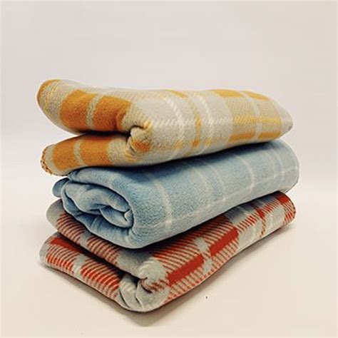 Extra Fleece Blankets - Woodland Weddings