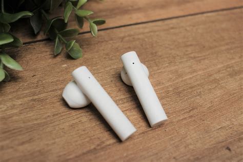 Xiaomi Mi True Wireless Earphones 2 Basic Kopfhörer Mi Air 2 SE im Test