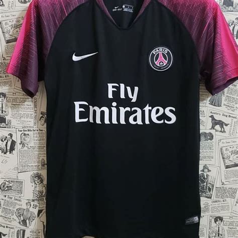 Camisa De Treino PSG Cor Preta Rosa Sem Número