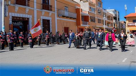 Autoridades De Yunguyo Participaron Del Izamiento Del Pabell N Nacional