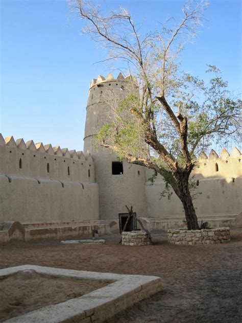 Abu Dhabi, Al Ain, Dubai: Al Ain National Museum