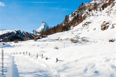 Foto De Zermatt Furi Zmutt Zmuttbach Winter Winterwanderweg