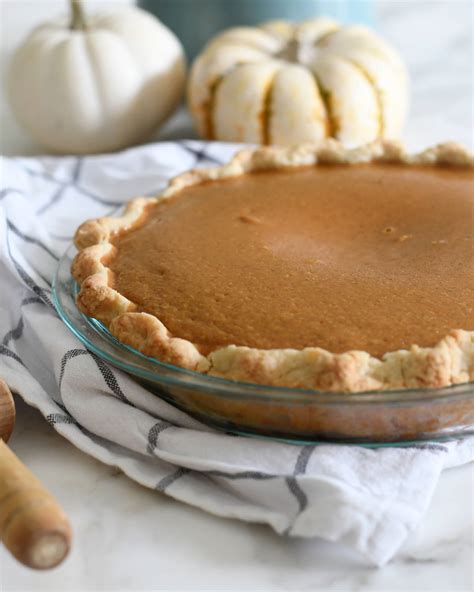 Cooking With Manuela The Best Homemade Pumpkin Pie From Scratch