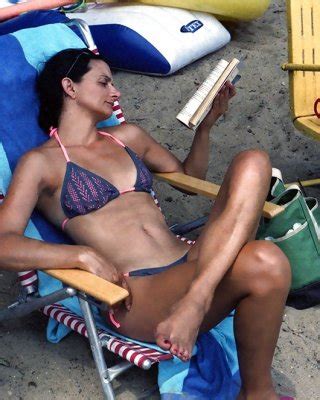 De Jolies Femmes En Bikini Porn Pictures XXX Photos Sex Images PICTOA