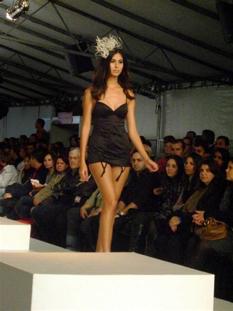 Loja Segreti Lingerie Desfile Feira De Lingerie Em Nova Friburgo