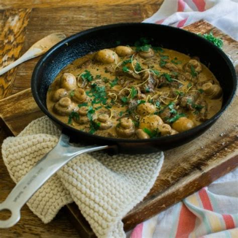 Beef Stroganoff With Sour Cream Nz Meadow Fresh