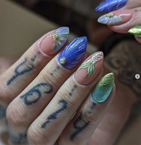 Beachy Chic: 35 Captivating Shell Nail Designs to Elevate Your Style ...