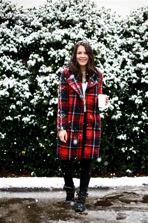 The Best Snow Day Outfit For Winter - My Style Vita