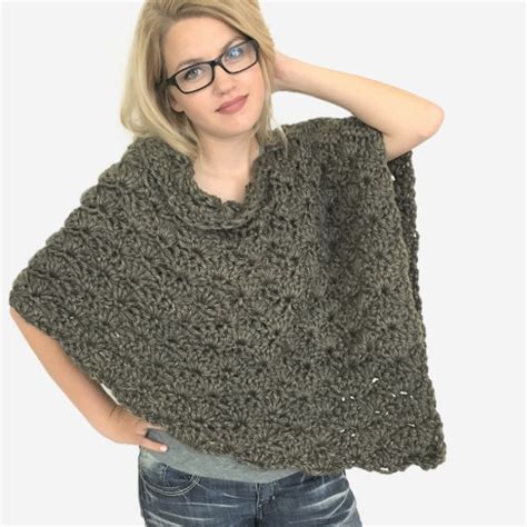 Super Bulky Yarn Poncho Pattern Atelier Yuwa Ciao Jp