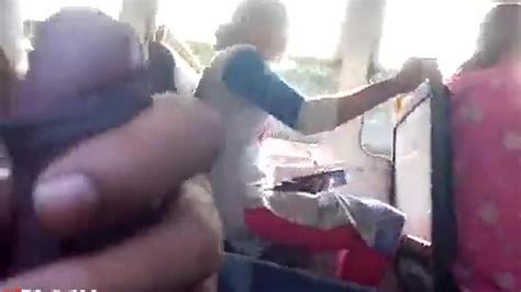 Bus Flash Indian Girl Porn Videos