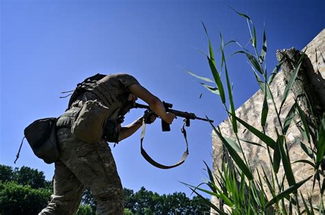 Le premier cas connu un soldat nord coréen fait prisonnier par larmée