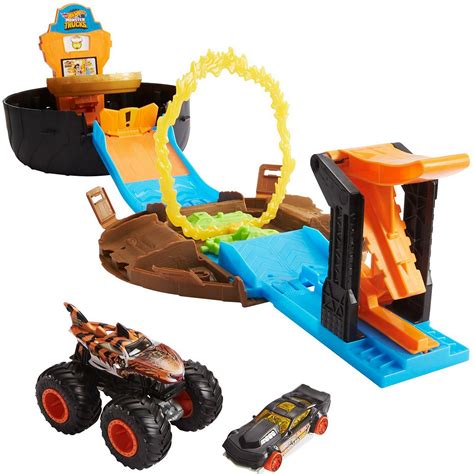 Hot Wheels Автотрек Трюковая арена GVK купить в интернет магазине Hot wheels su