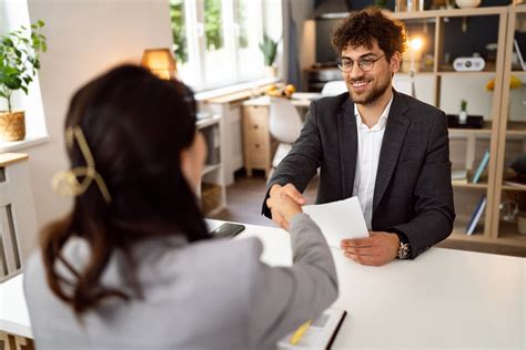 Lentreprise en redressement judiciaire simplifié peut elle embaucher