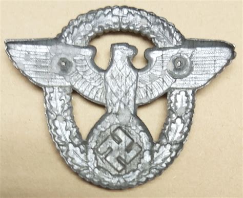 POLICE CAP BADGE - GERMANY - WWII - POLIZEI - Global War Museum i Munkedal