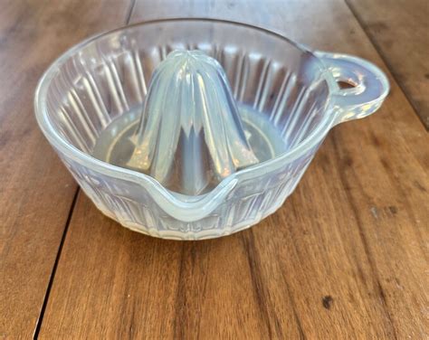 Vintage Fry Glass Opalescent Juicer Reamer Pearl Heat Resistant Made In Usa 1930s Etsy