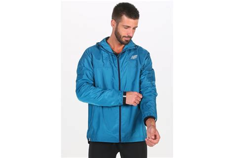 New Balance Chaqueta Lite Pack En Promoci N Hombre Ropa Chaquetas