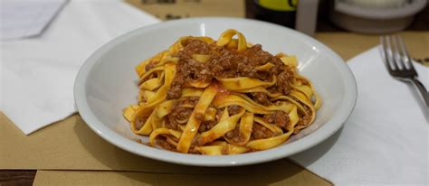 Tagliatelle al Ragù Alla Bolognese Authentic Recipe TasteAtlas