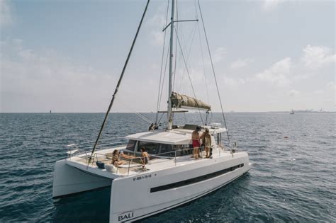 Mieten Sie Ein Katamaran Bali Catamarans Bali Barcelona Samboat