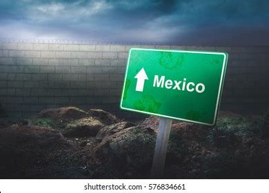 Mexico Us Border Sign Concept High Stock Photo 576834661 | Shutterstock