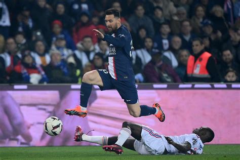 Messi Becomes A Target For Fan Discontent As Psg Malaise Deepens