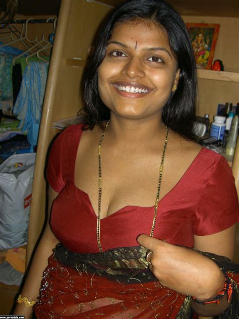 Telugu Hot And Sexy Aunty In Saree Telugu Aunties Hot Sex Picture