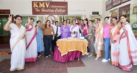 Kanya Maha Vidyalaya KMVitesraise A Toast To International Placement