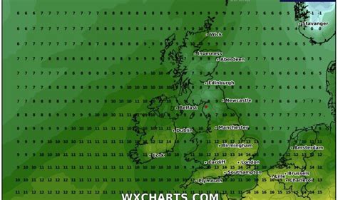 UK warm weather: Depressing maps show Brits won't see temperatures ...