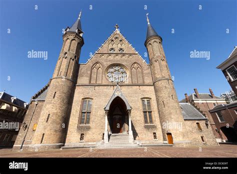 parliament and court building complex Binnenhof in Hague Stock Photo ...