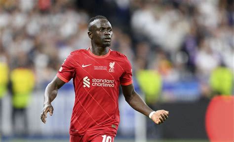 Mane Stellt Klar Stehe Immer Noch Bei Liverpool Unter Vertrag Sky